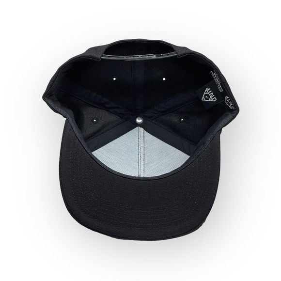 Deadstock: new UNIF 𖤐 Compton Snapback Embroidered Y2K 90’s Dad Cap 𖤐 Black 𖤐 - Picture 7 of 16